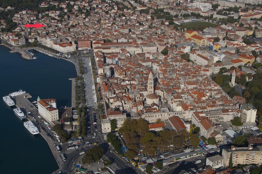 Room Dioklecijan Split Exterior photo