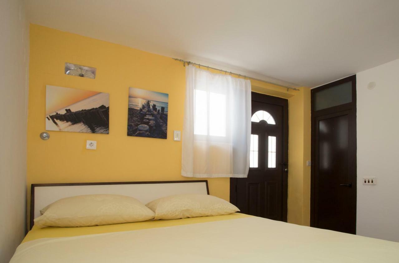 Room Dioklecijan Split Exterior photo